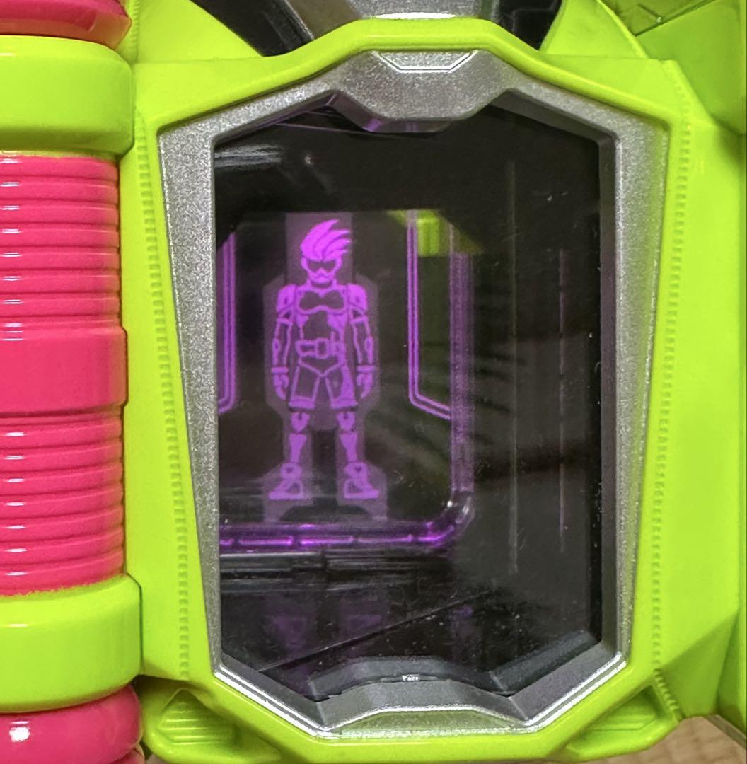 仮面ライダーエグゼイド　変身ベルト＆変身アイテム、新壇黎斗ver