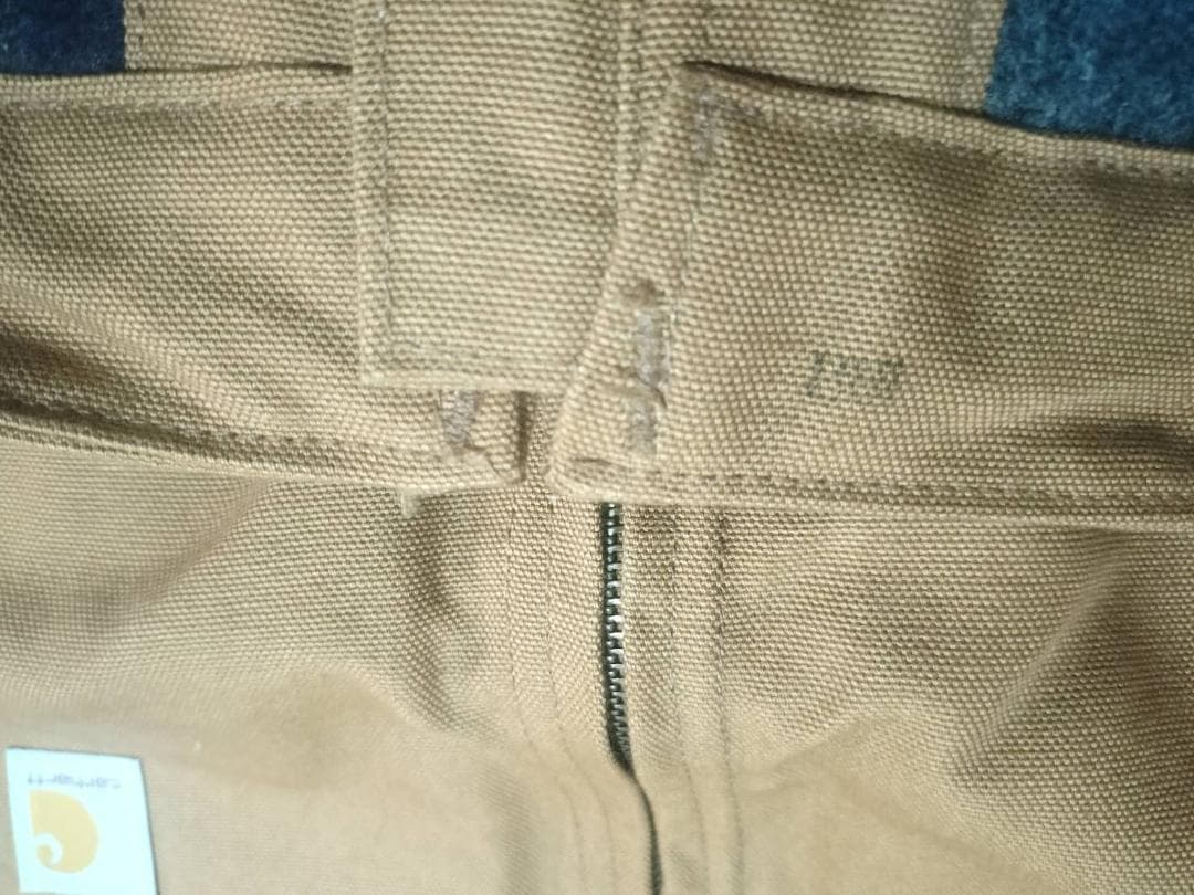 ☆カーハート　carharttt デトロイトジャケット　新品　サイズ　M