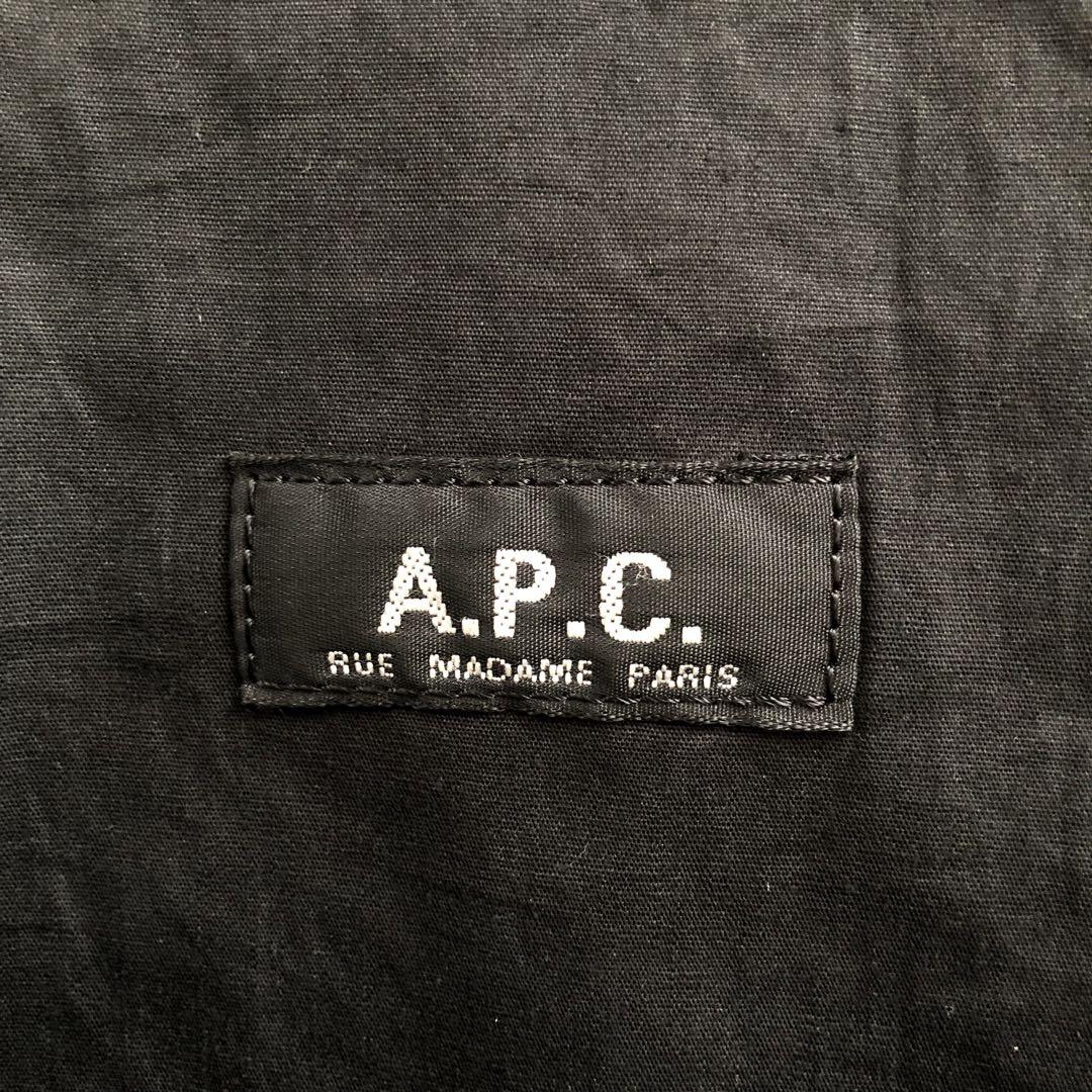 値下げ！【APC/アーペーセー】ヴィンテージショルダーバッグ　本革・シボ革