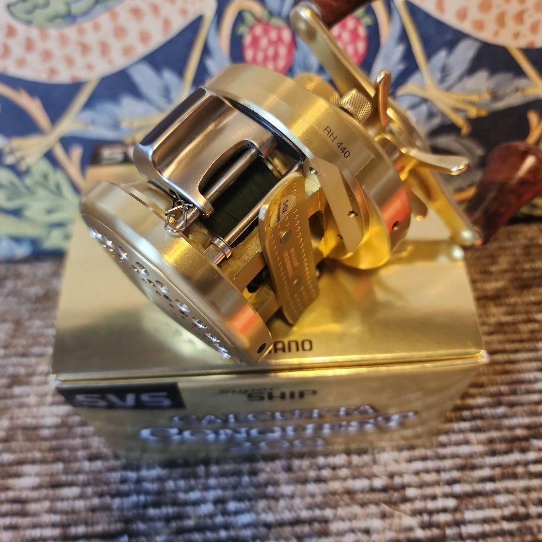 【美品】シマノ カルカッタ コンクエスト 200 ⑤