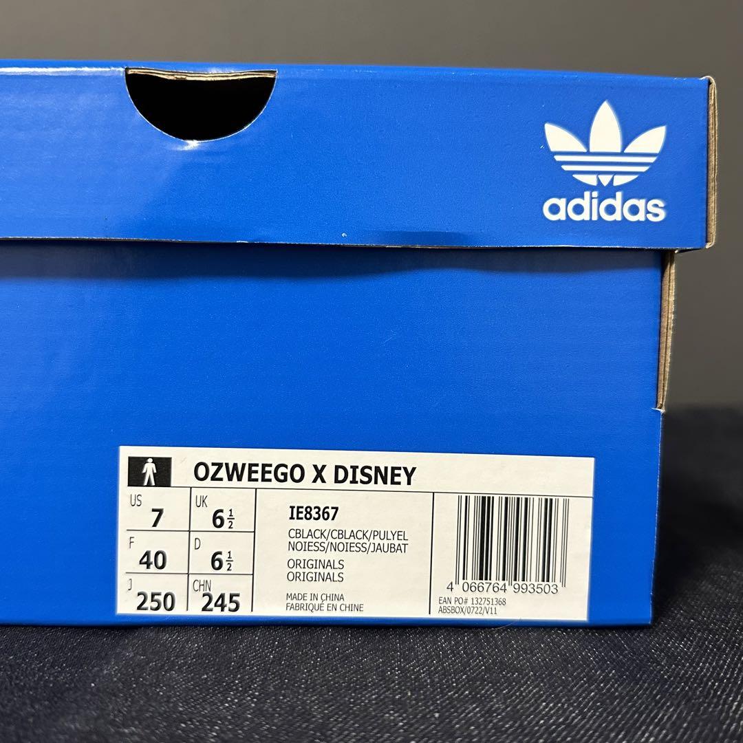 DISNEY x ADIDAS OZWEEGO アディダス　ディズニー　コラボ