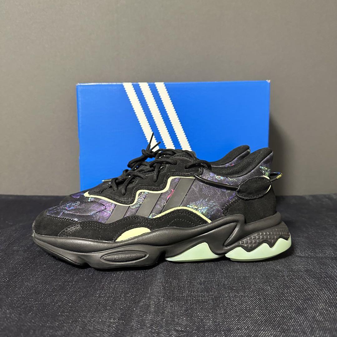 DISNEY x ADIDAS OZWEEGO アディダス　ディズニー　コラボ