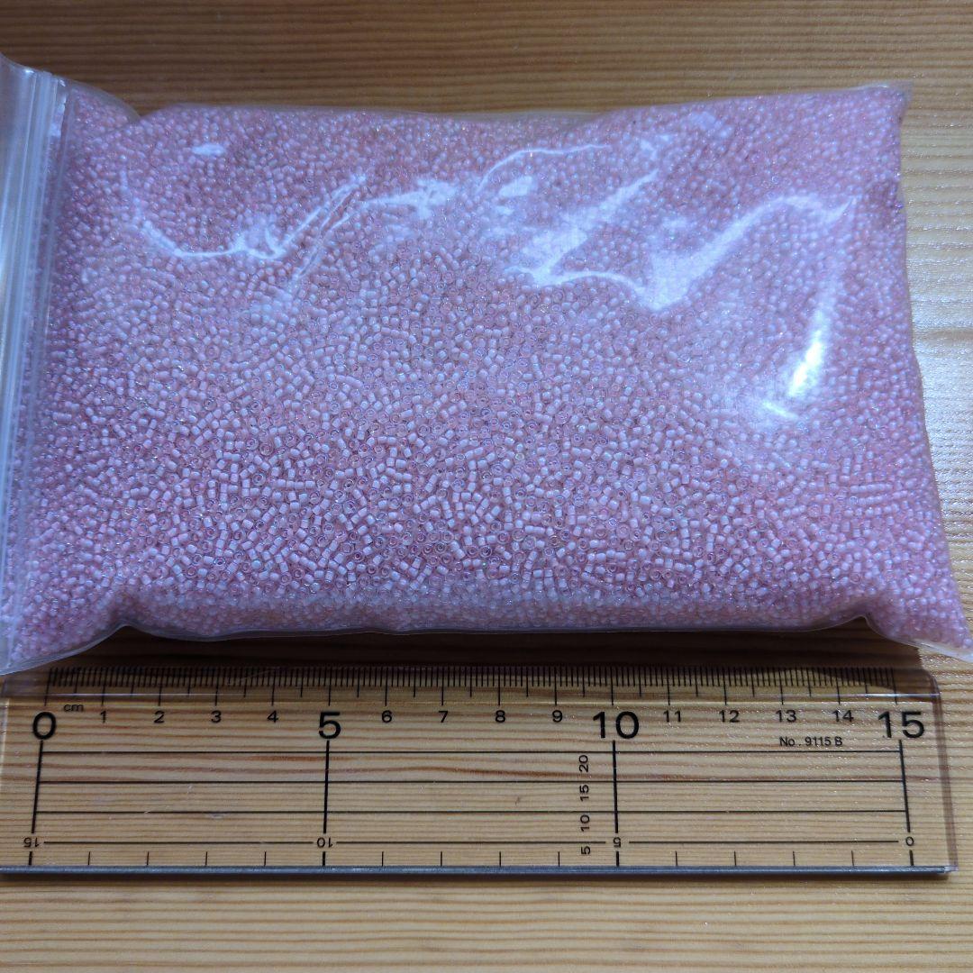 TOHOビーズ1.5ミリサイズピンク