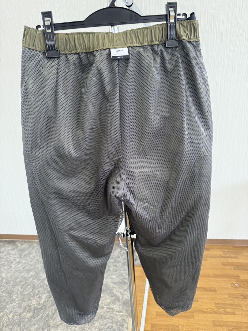 s*5様 k*i様 WTAPS オリーブ色 カジュアルパンツ ジッパーポケット付