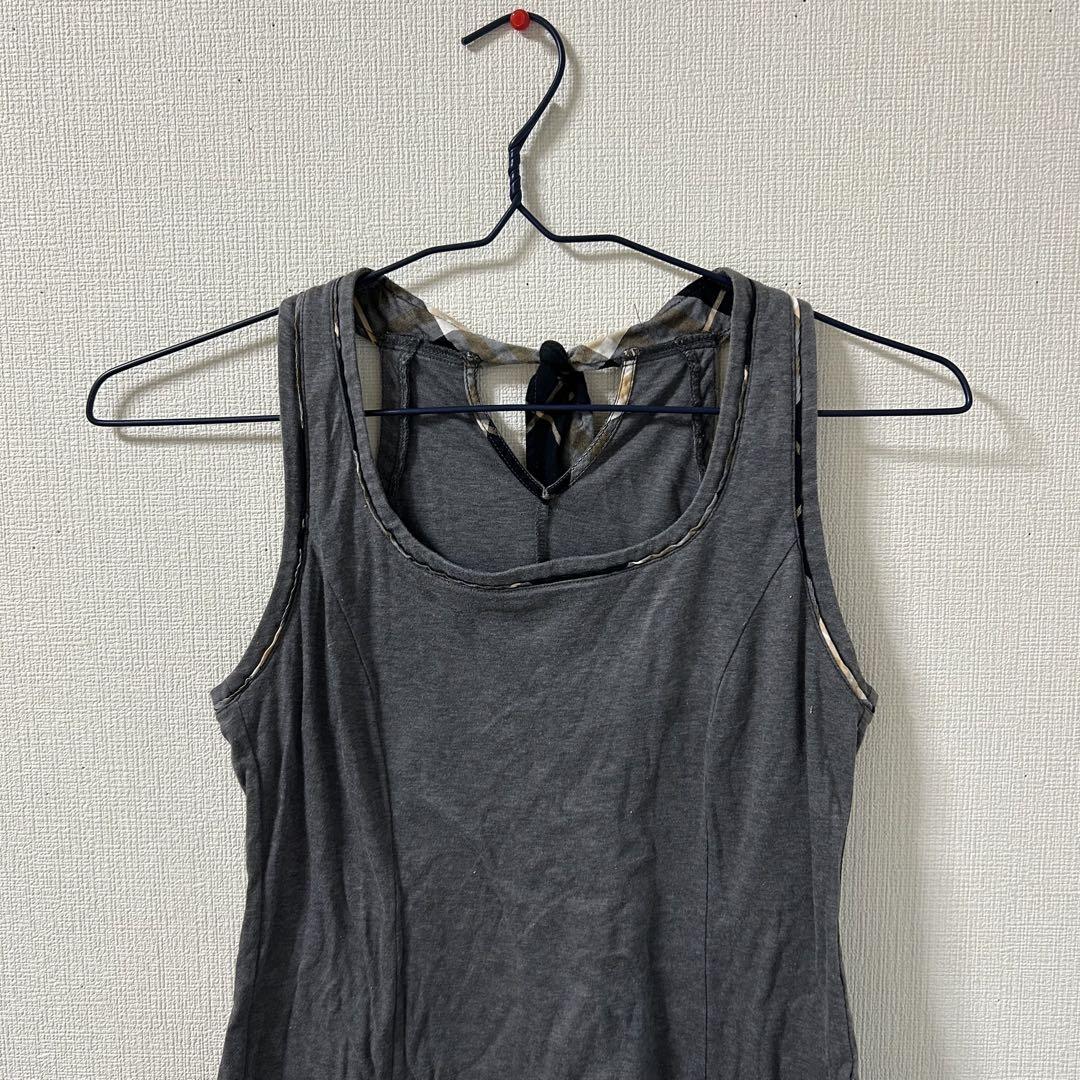 BURBERRY タンクトップ グレー サイズ2 Burberry グレー タンクトップ シンプルデザイン - メルカリ