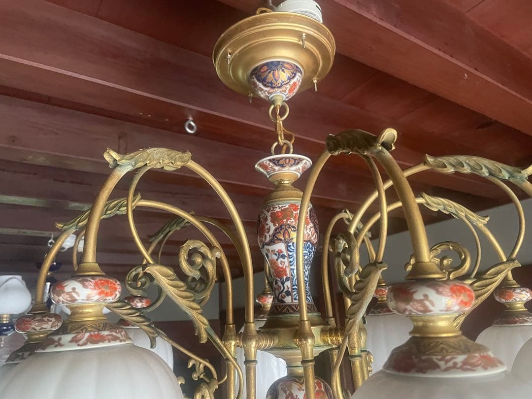 ライト目立った傷や汚れなし