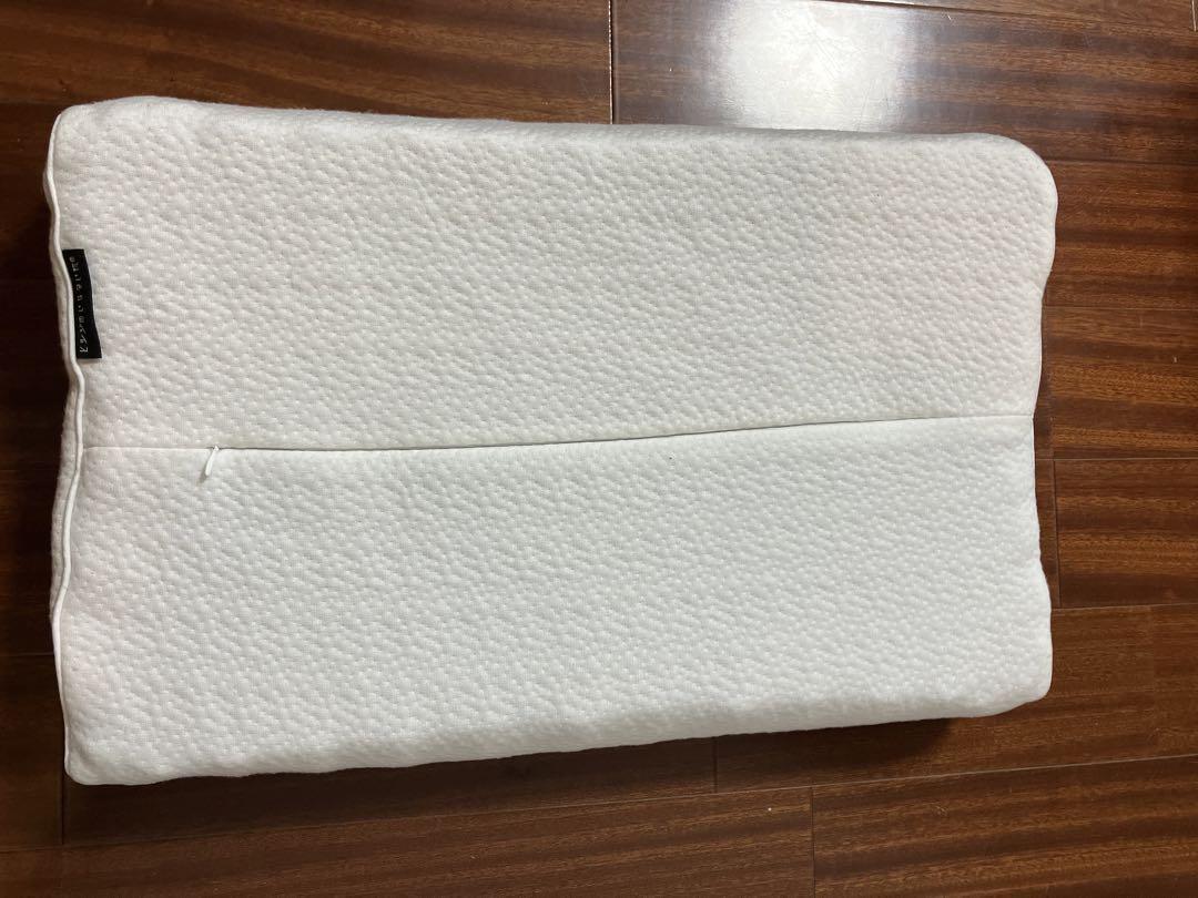 ヒツジのいらない枕「至極」（テンセル枕カバー・外箱付）