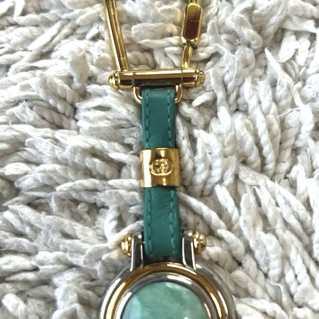 おトク情報がいっぱい！ GUCCI グッチ キーホルダー vintage ゴールド T155 - メルカリ 小物
