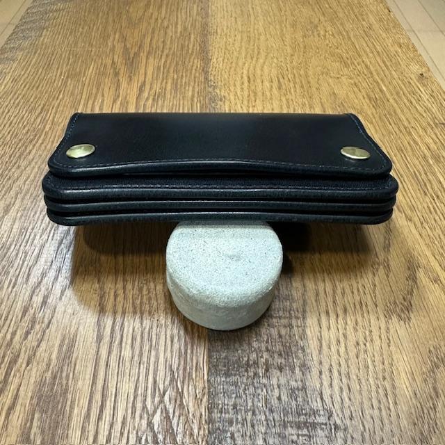 ミドルトラッカーウォレット 42タロンジッパー 栃木レザー