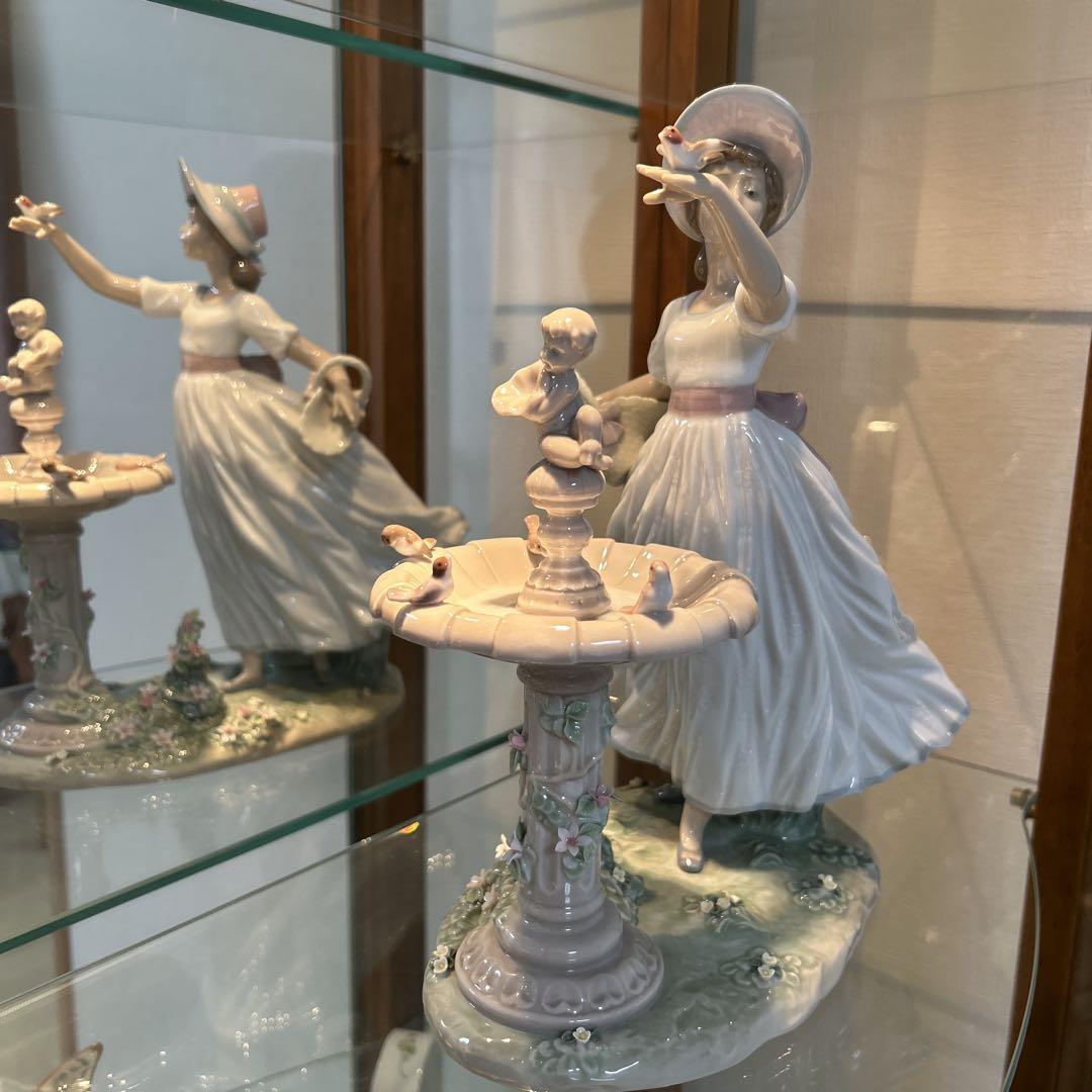 リヤドロLLADRO 「春を告げる小鳥たち」　 新品！