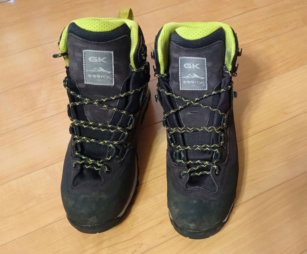 キャラバン　登山靴