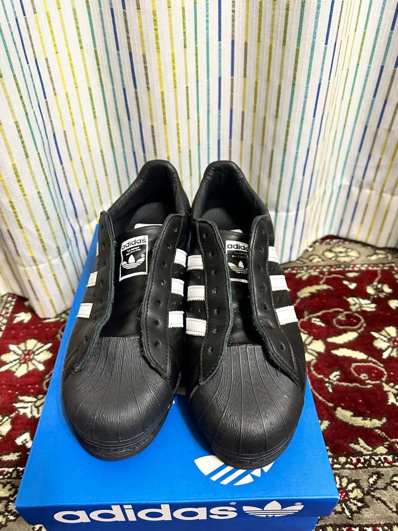 (美品) adidas スーパースター 82 ブラック サイズ28.0cm (美品) adidas スーパースター 82 ブラック サイズ28.0cm