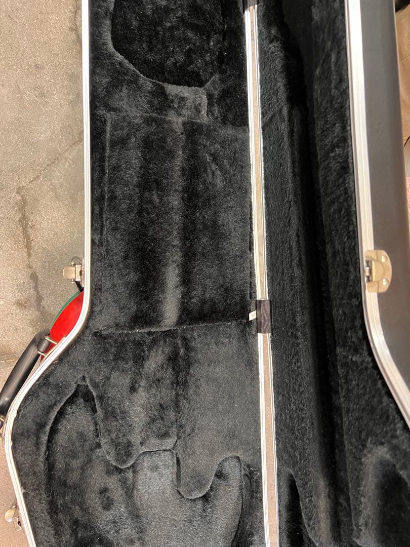 Fender エレキベースハードケース 黒 Fender エレキベースハードケース 黒