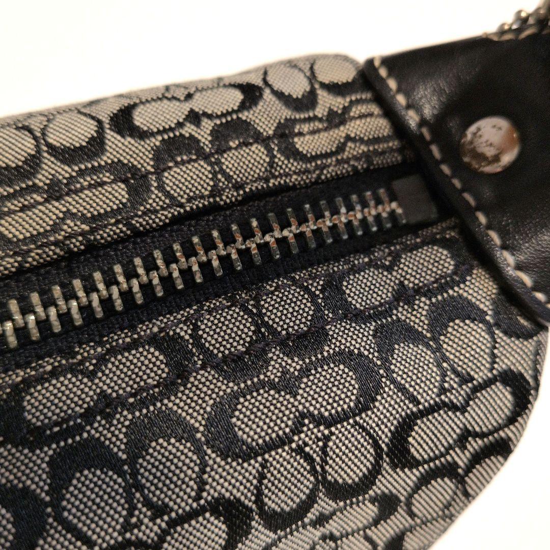 COACH アクセサリーポーチ マイクロシグネチャー
