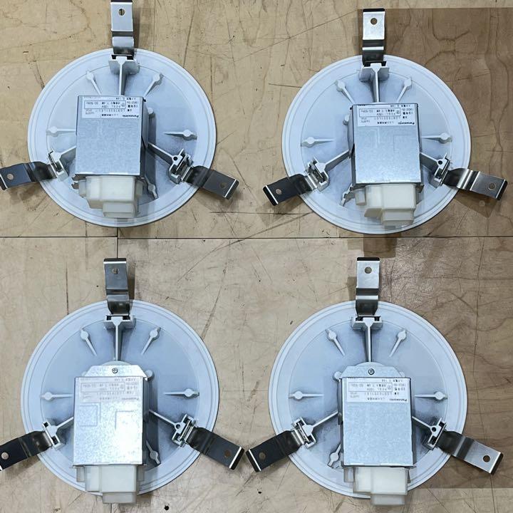 パナソニック  埋込穴φ150 白熱電球100W相当 LEDダウンライト　温白色