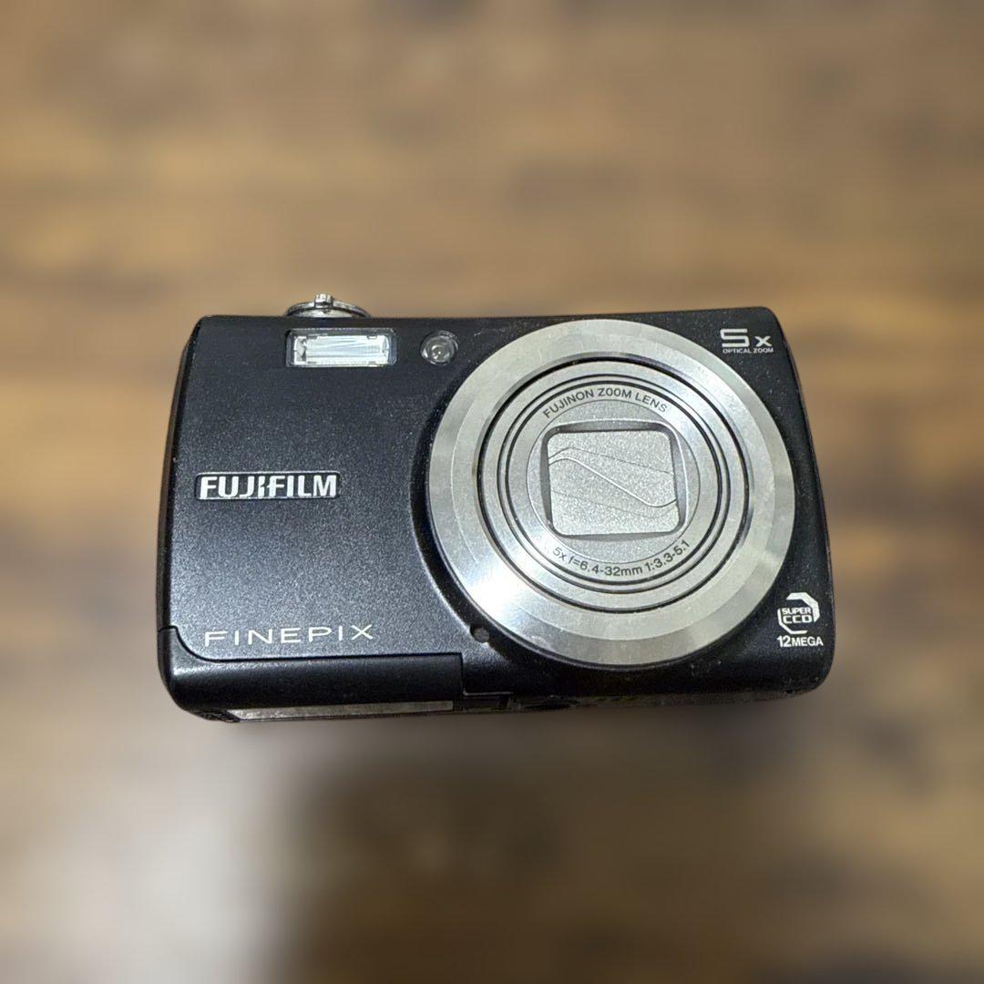 デジタルカメラ FUJI FILM FinePix F100FD BLACK