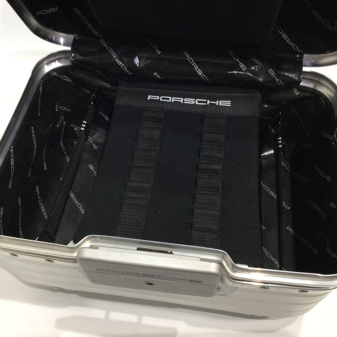 廃盤 / 希少 RIMOWA PORSCHE メイクボックス /リモワ ポルシェ 廃盤 / 希少 RIMOWA PORSCHE メイクボックス /リモワ ポルシェ