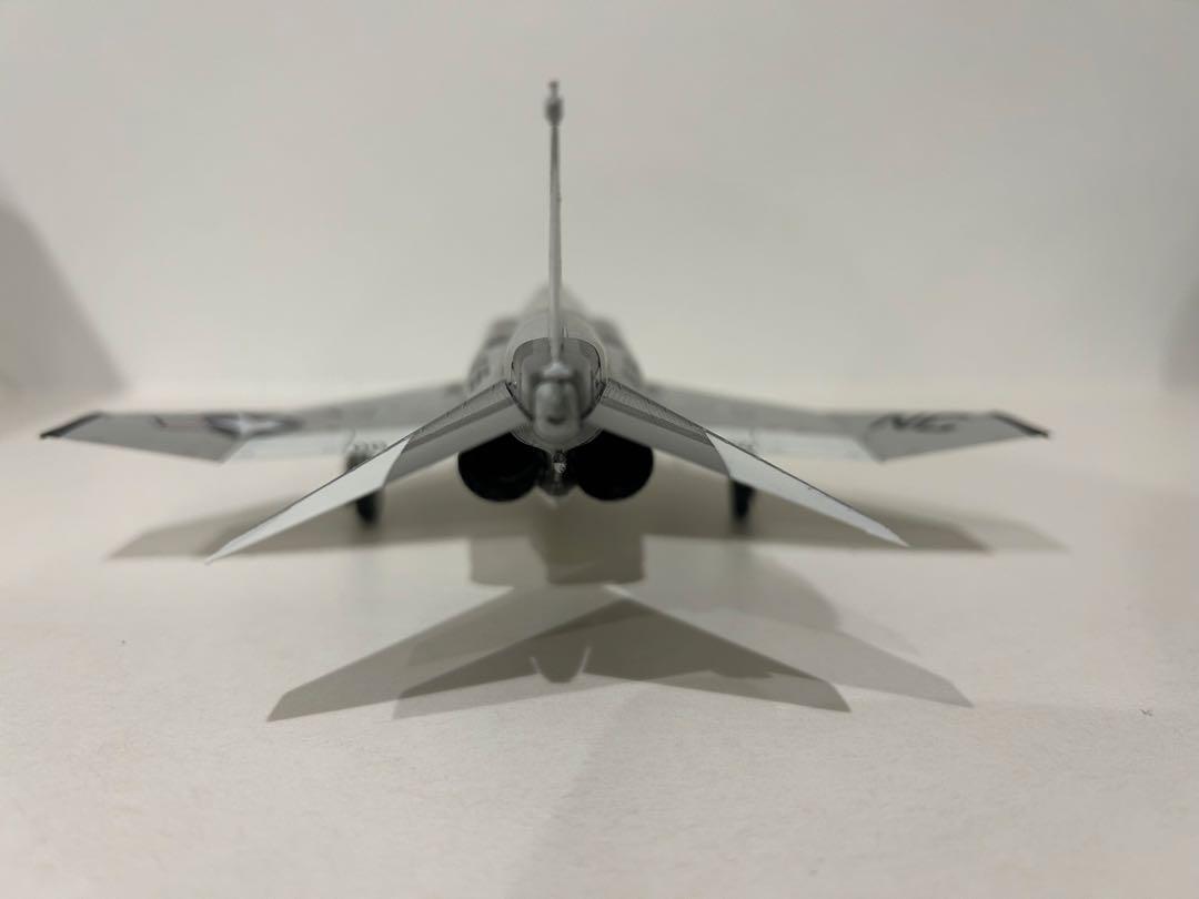 ファインモールド　F-4J VF-96 ショータイム 100
