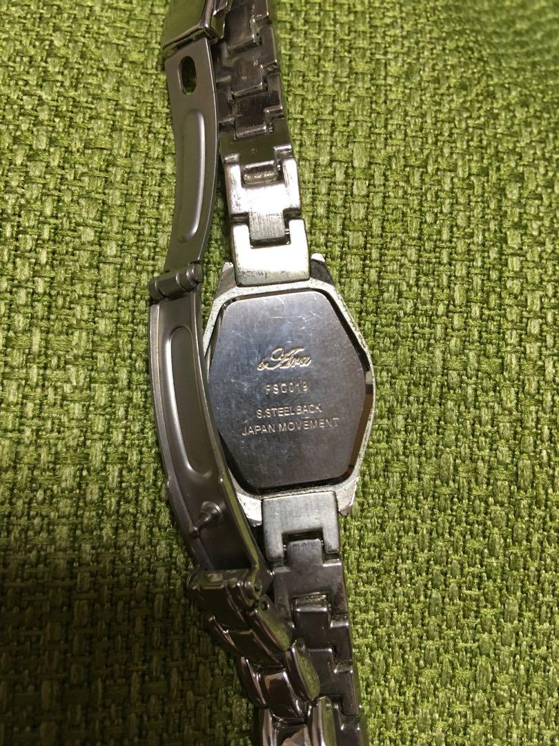 メルカリ パサージュミニョン 腕時計 Passage Mignon 腕時計 アナログ 1 333 中古や未使用のフリマ メルカリ パサージュミニョン 腕時計 Passage Mignon 腕時計 アナログ 1 333 中古や未使用のフリマ