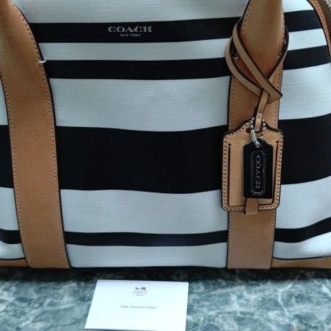 コーチ　キャンバスレザー　トートバッグ　プレストンサッチェル