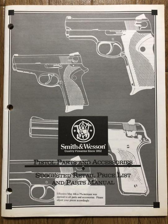 Smith&Wesson  パーツ&アクセサリーカタログ