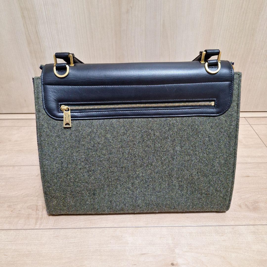 CELINE　セリーヌ　Trapezeトラペーズ