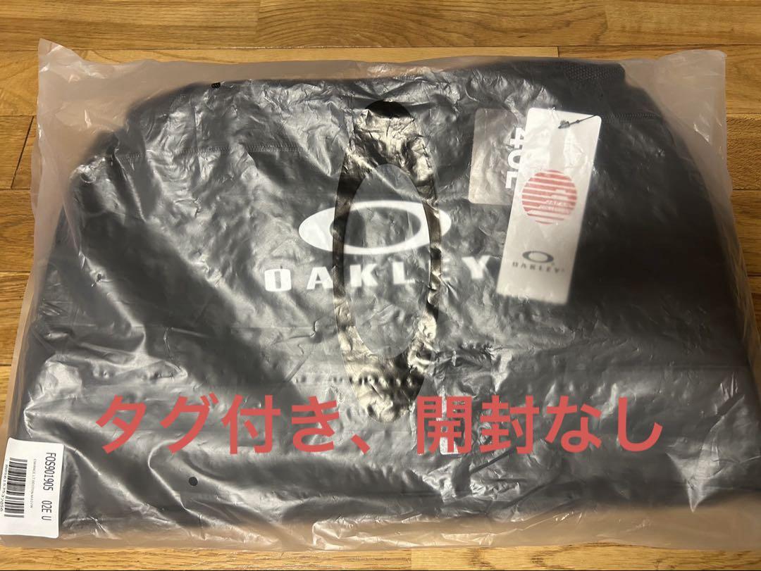 【早い者勝ち】新品未使用OAKLEYダッフルバック　ゴルフバッグ　ブラック