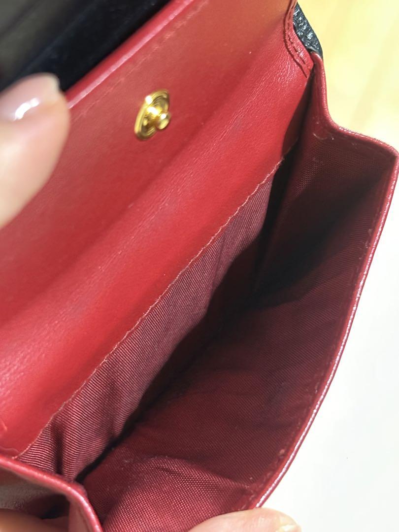 miu miu 二つ折り財布 黒　赤リボン