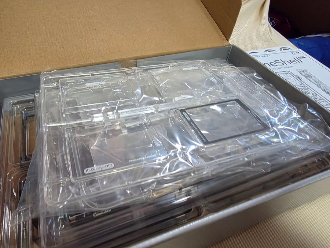 Kit WHITE新品、♥