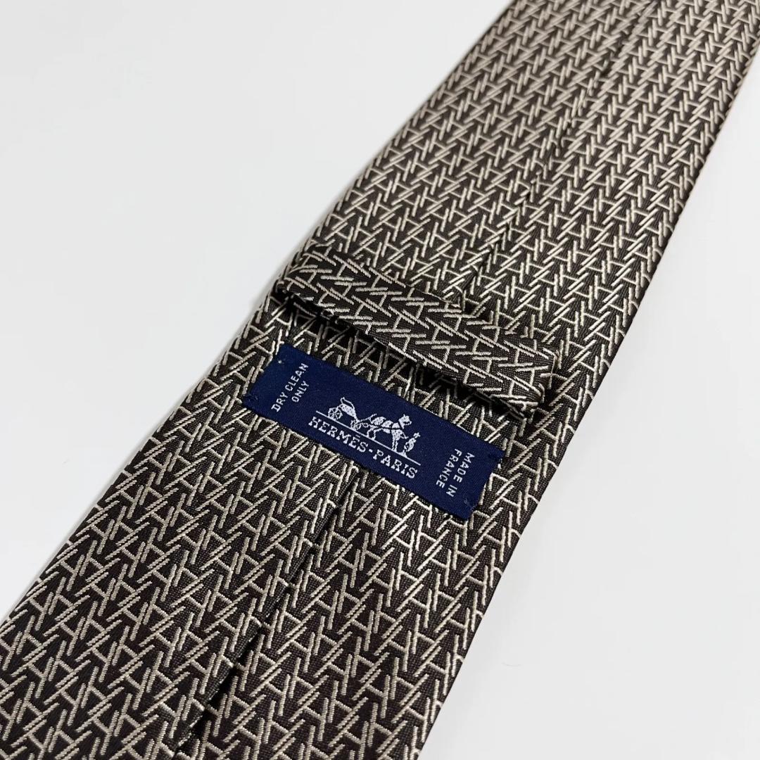 HERMES エルメス ネクタイ ファソネ 総H柄 H織 ブラウン 茶色 シルク HERMES エルメス ネクタイ シルク ブラウン H織りタイ ファソネ