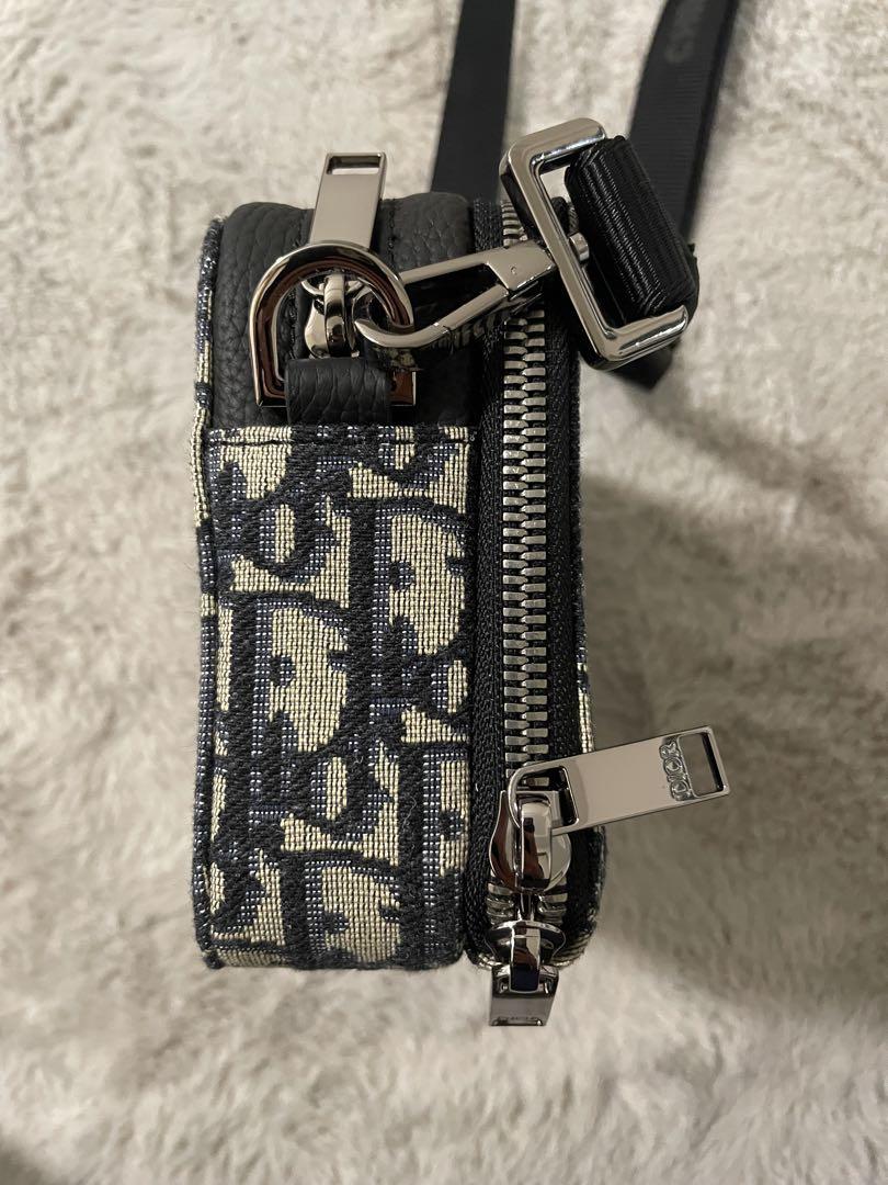Dior ロゴ ショルダーバッグ