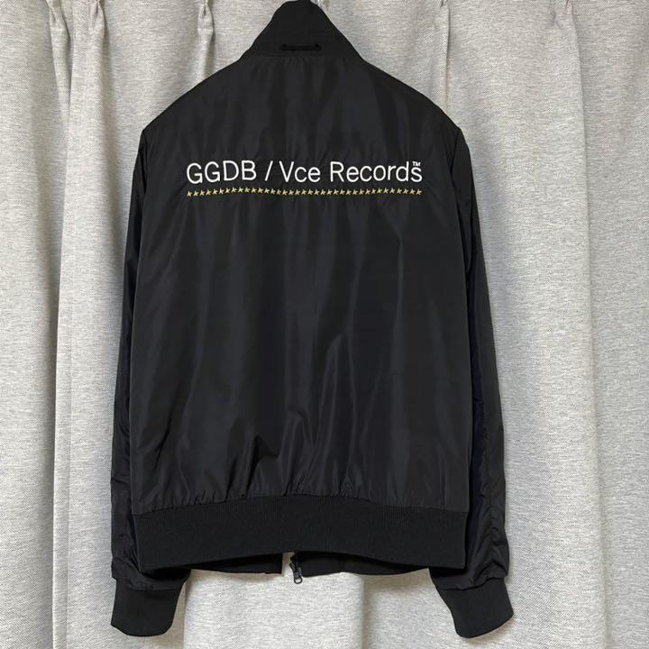 格安在庫 golden goose ゴールデングース リバーシブルブルゾン QhDzo-m63745457957 超歓迎即納