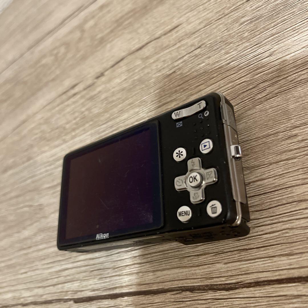 デジカメ S560