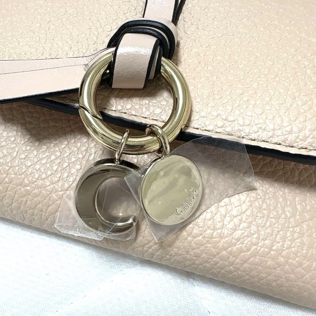 クロエ三つ折り財布