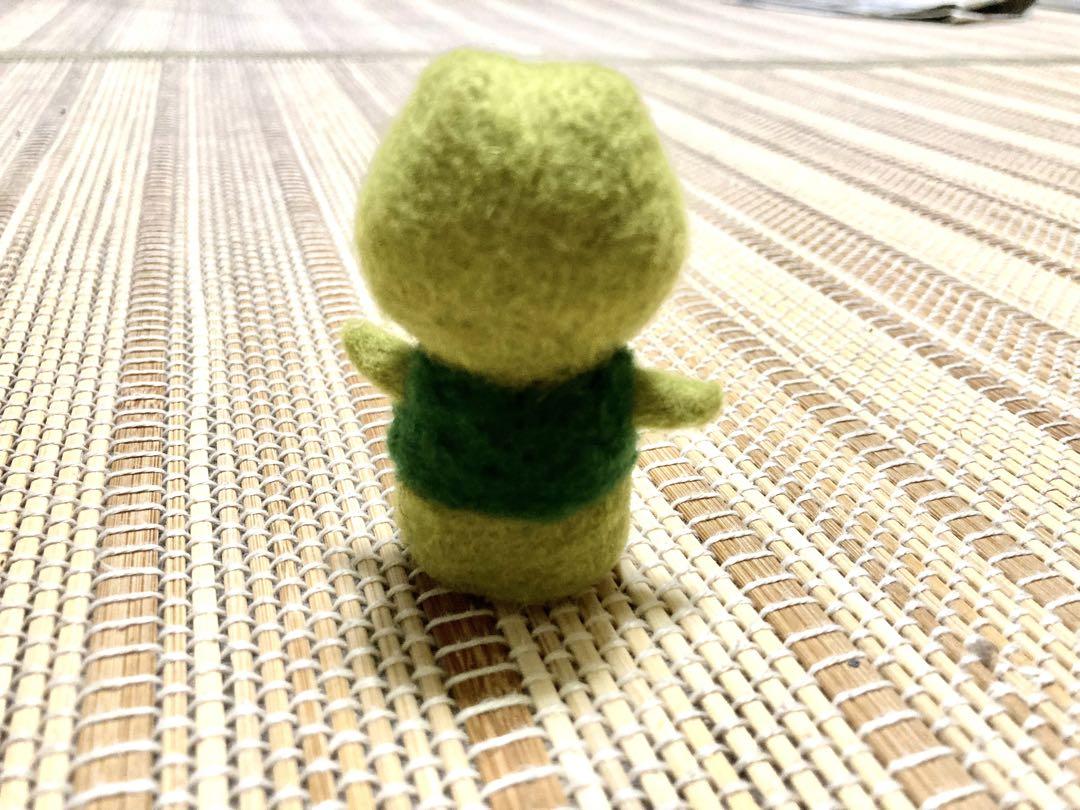 カエル　　羊毛フェルト