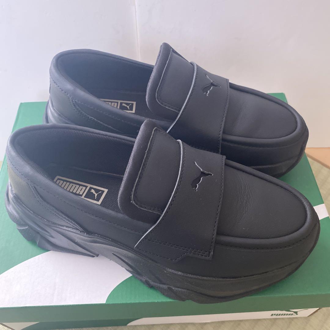 PUMA ブラック ローファー スリッポン 24cm
