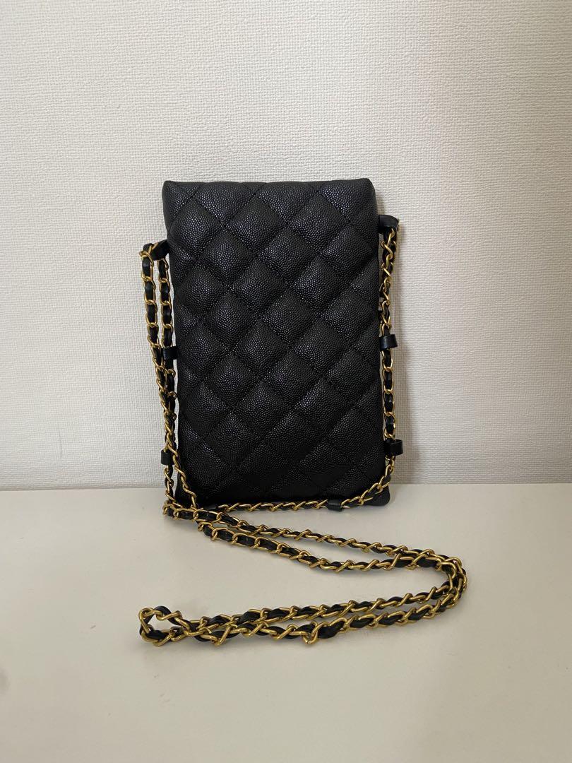 CHANEL ノベルティ チェーンポーチ