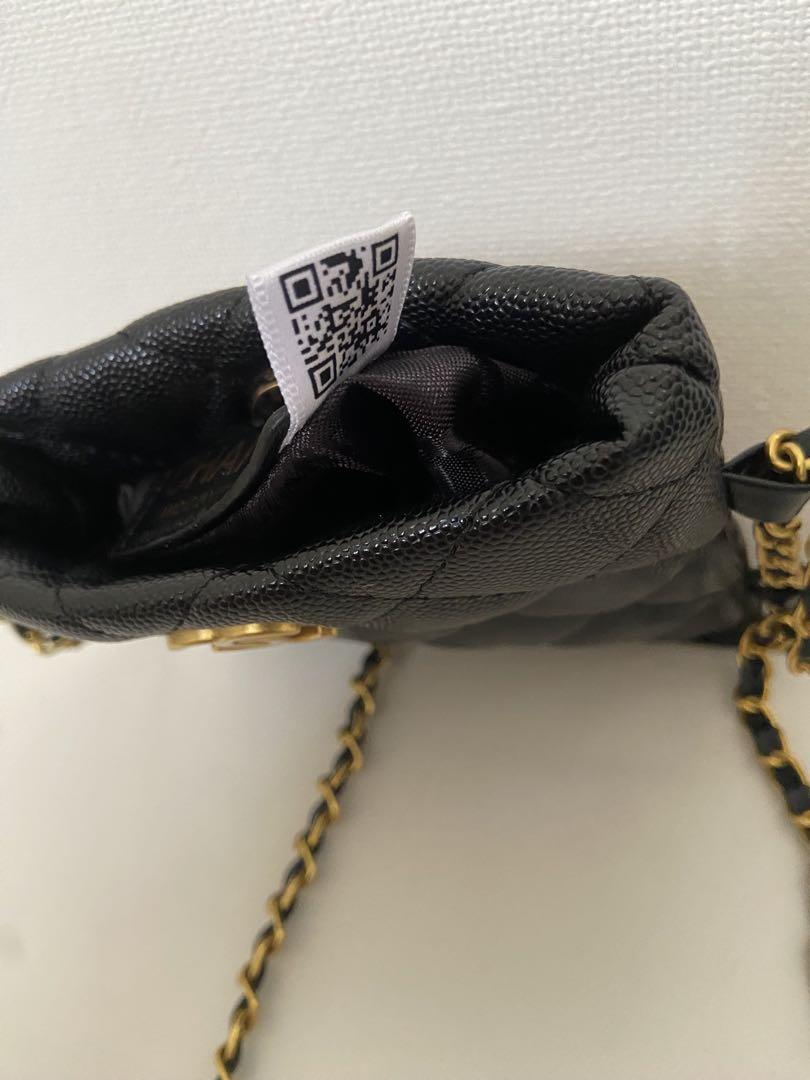 CHANEL ノベルティ チェーンポーチ