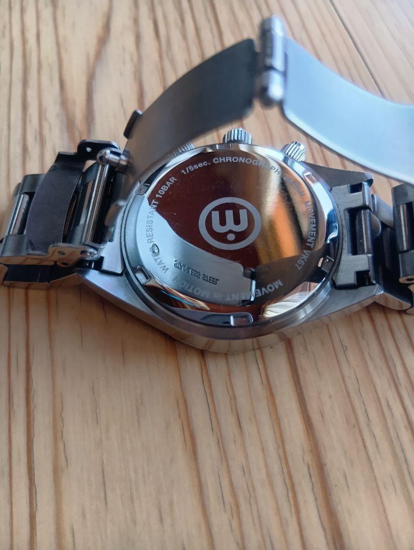 Movement in Motion クロノグラフ　中古