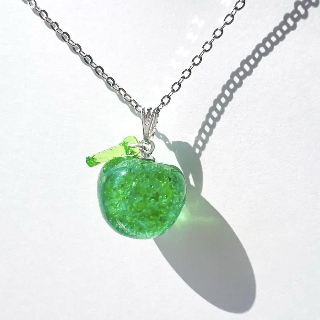 レジン 琉球ガラス グリーンアップル ネックレス ペンダント