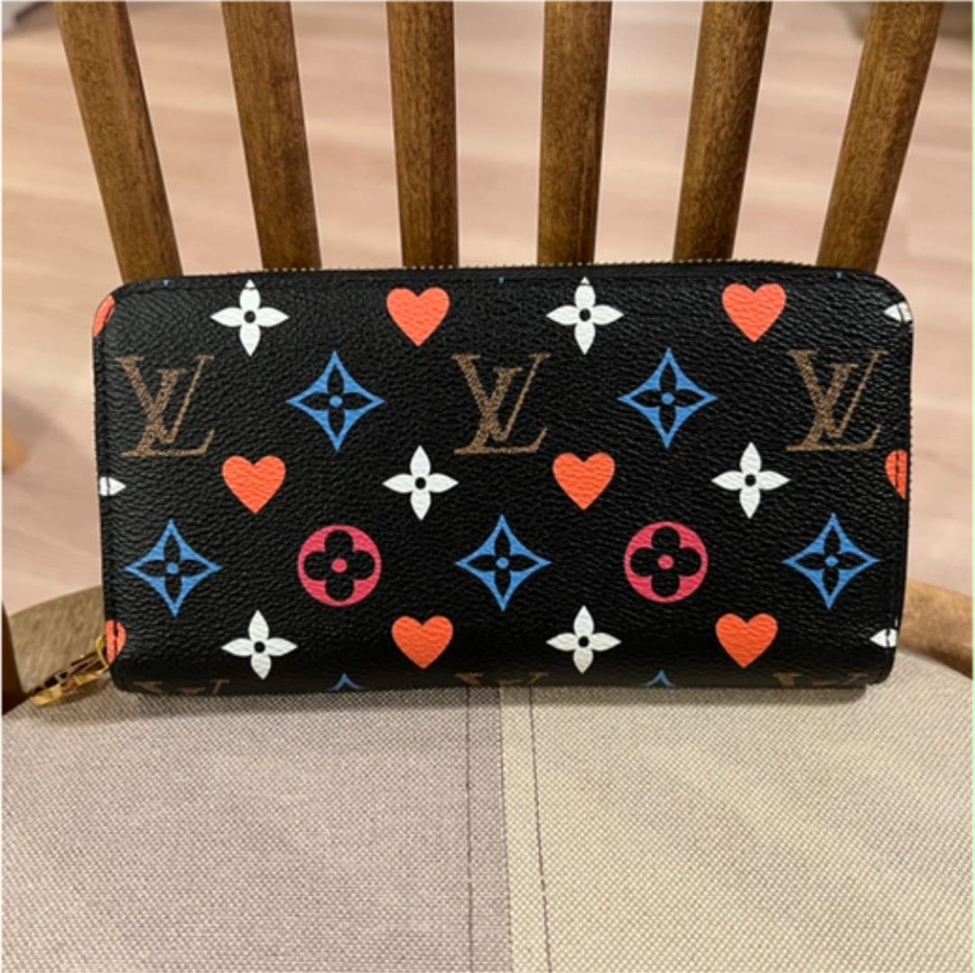 ルイヴィトン ゲーム オン モノグラム ジッピーウォレット 長財布 LOUIS VUITTON 【極美品】ルイヴィトン モノグラム ゲームオン