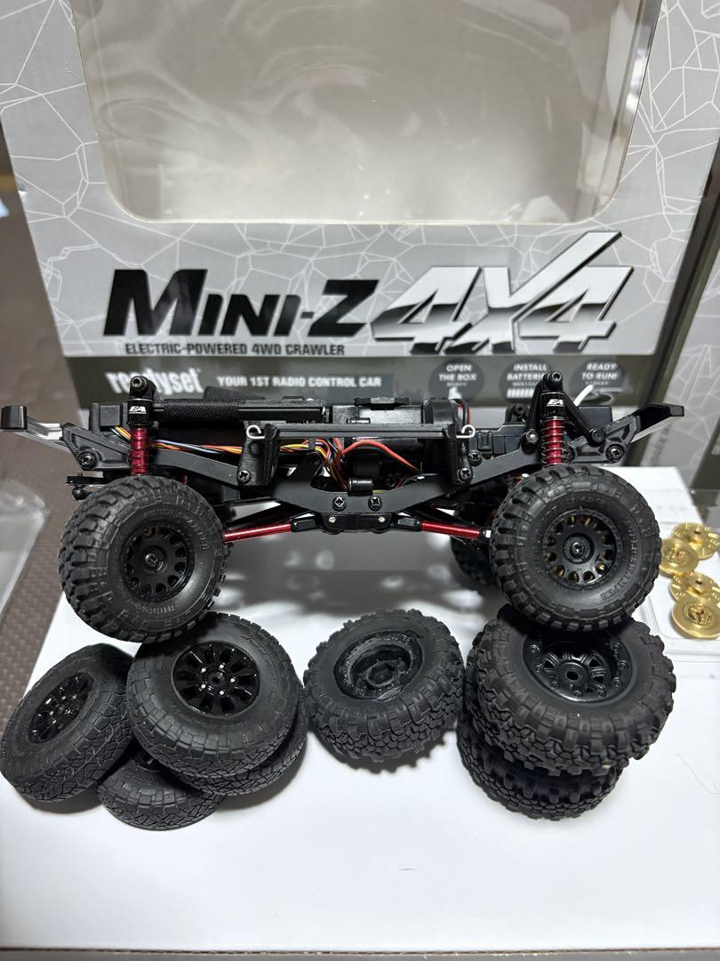 ミニッツ4×4