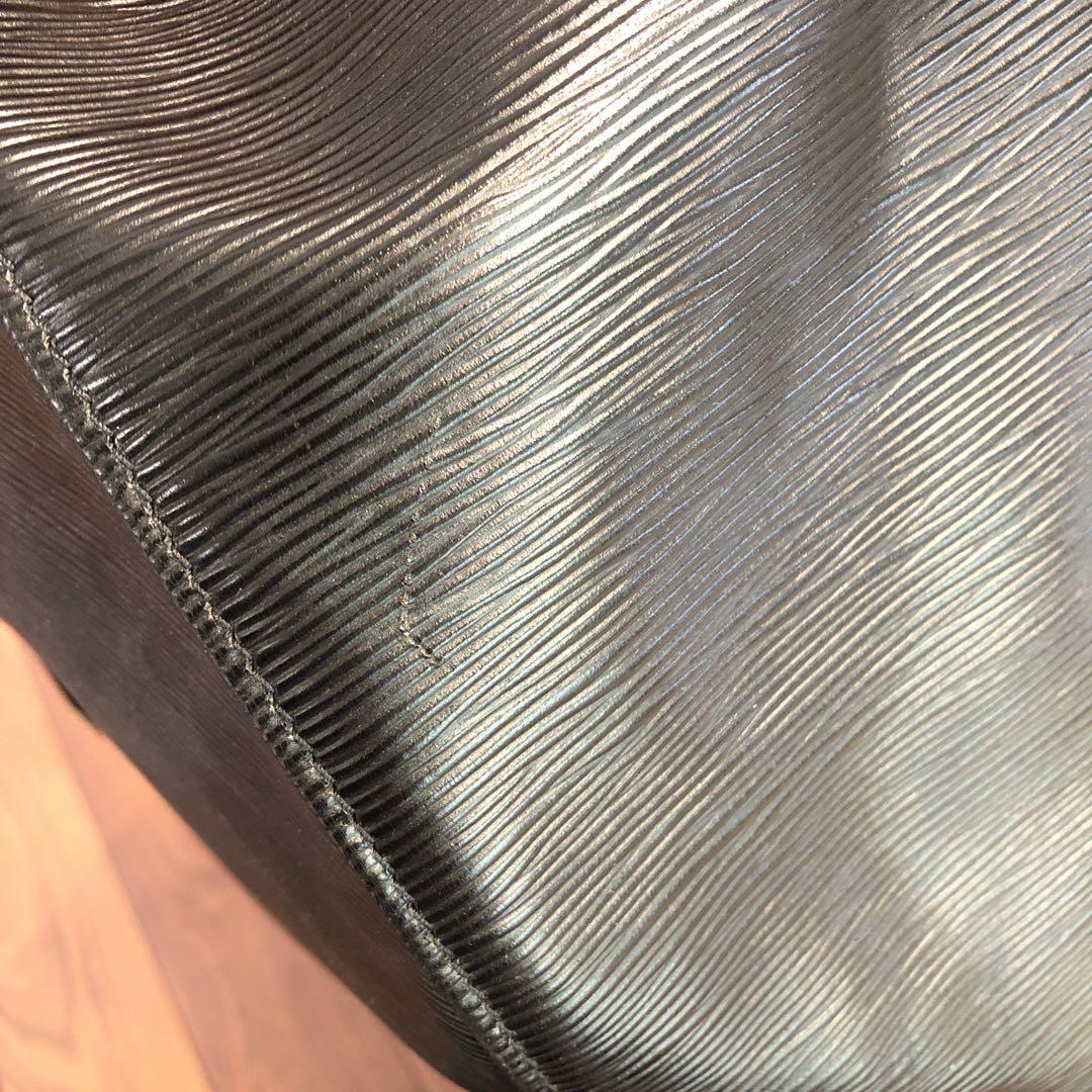 LOUIS VUITTON ルイヴィトン エピ キーポル50 黒 ボストンバッグ