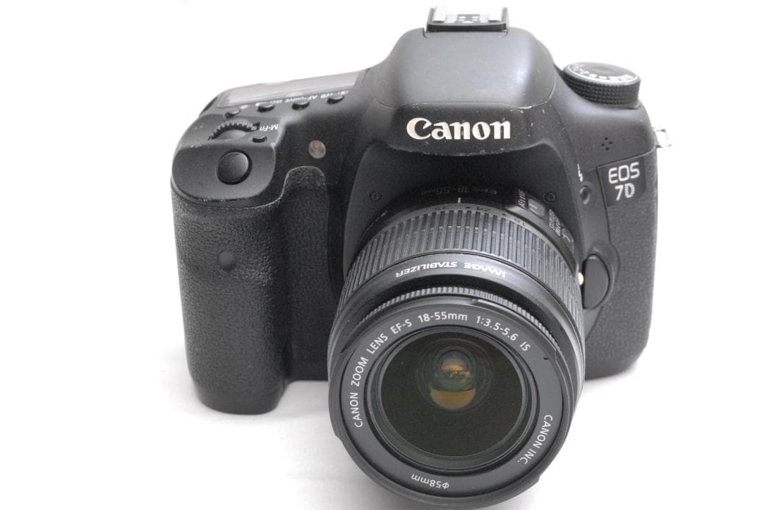 Canon EOS 7D/EF-S 18-55mm IS (良品）