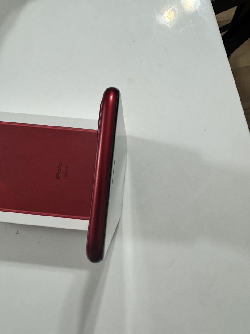 携帯電話本体 iPhone 8 Plus 64GB