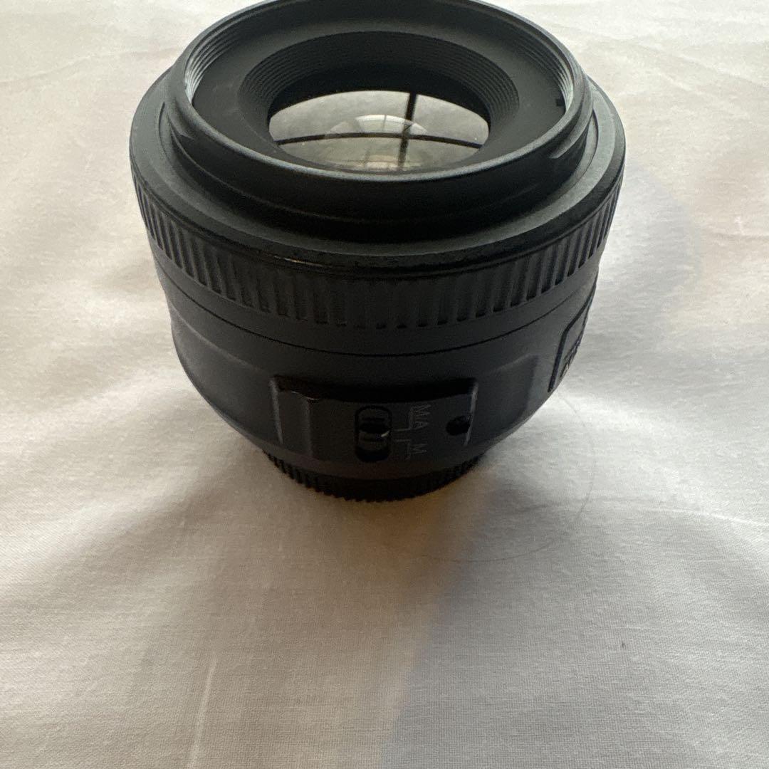 Nikon AF-S NIKKOR 35mm f/1.8G DXレンズ