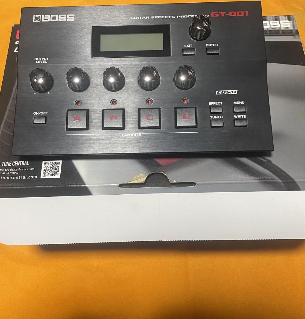 ギター BOSS GT-001 Guitar Effects Processor