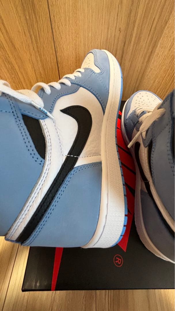 #新品！　エアジョーダン1  UNC ユニバーシティブルー