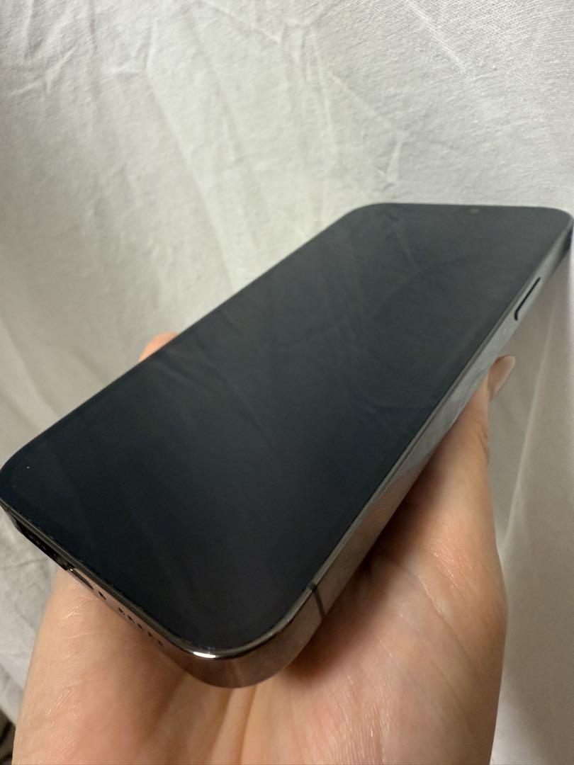 Apple iPhone 12 Pro 256GB グラファイト