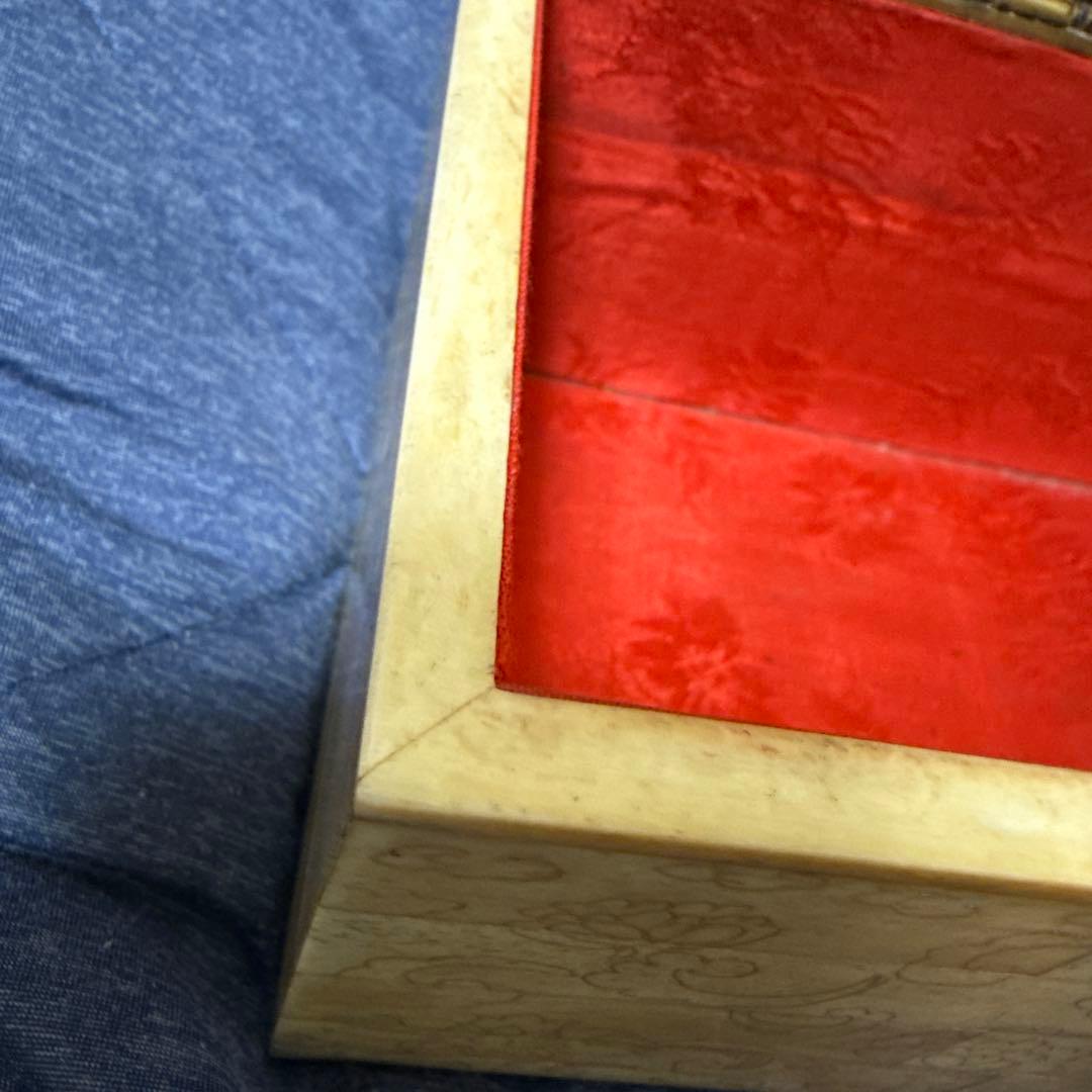 時代物 骨製雕刻箱